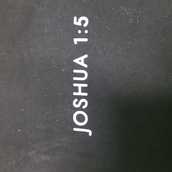 WOMEN'S QUEEN BEES CHRISTIAN CROP TOP SHIRT - Picture 2 of 6